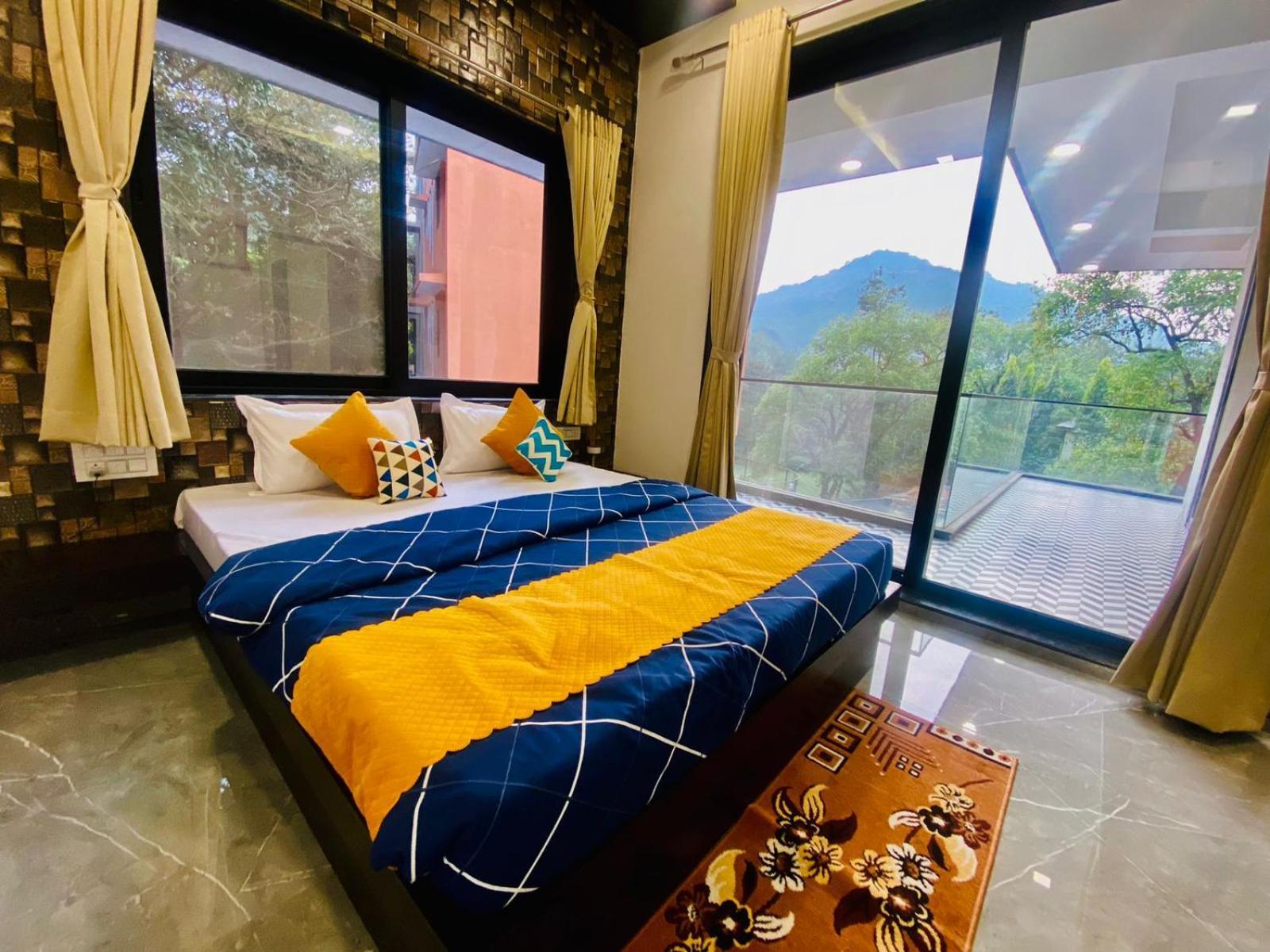West Valley Villa , Casa Raywood Lonavala Exteriör bild
